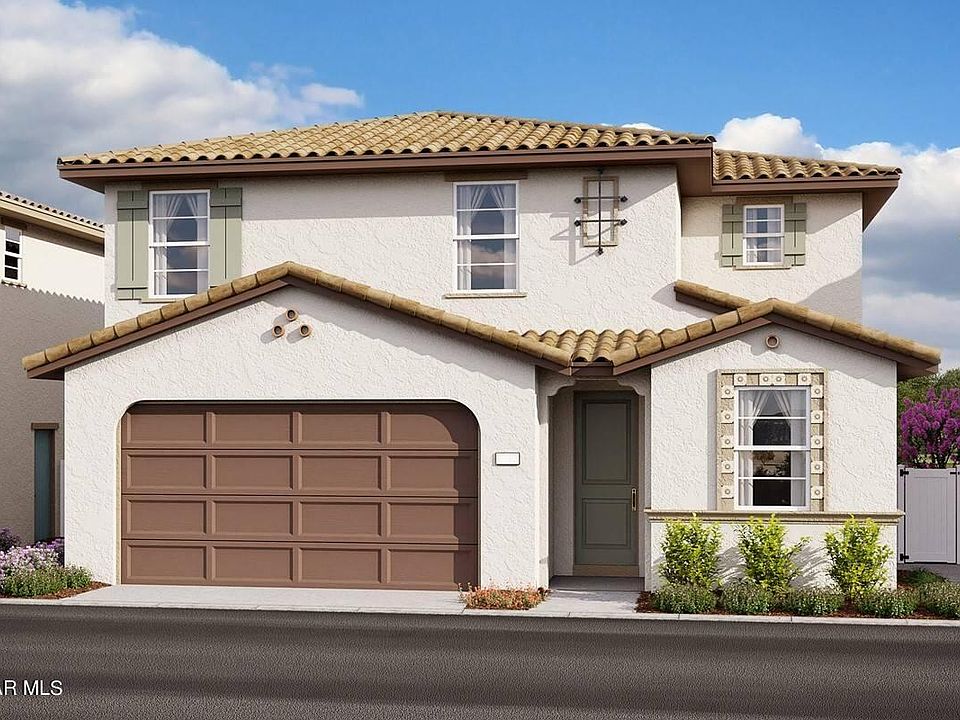1st image of 307 Fuerte Dr