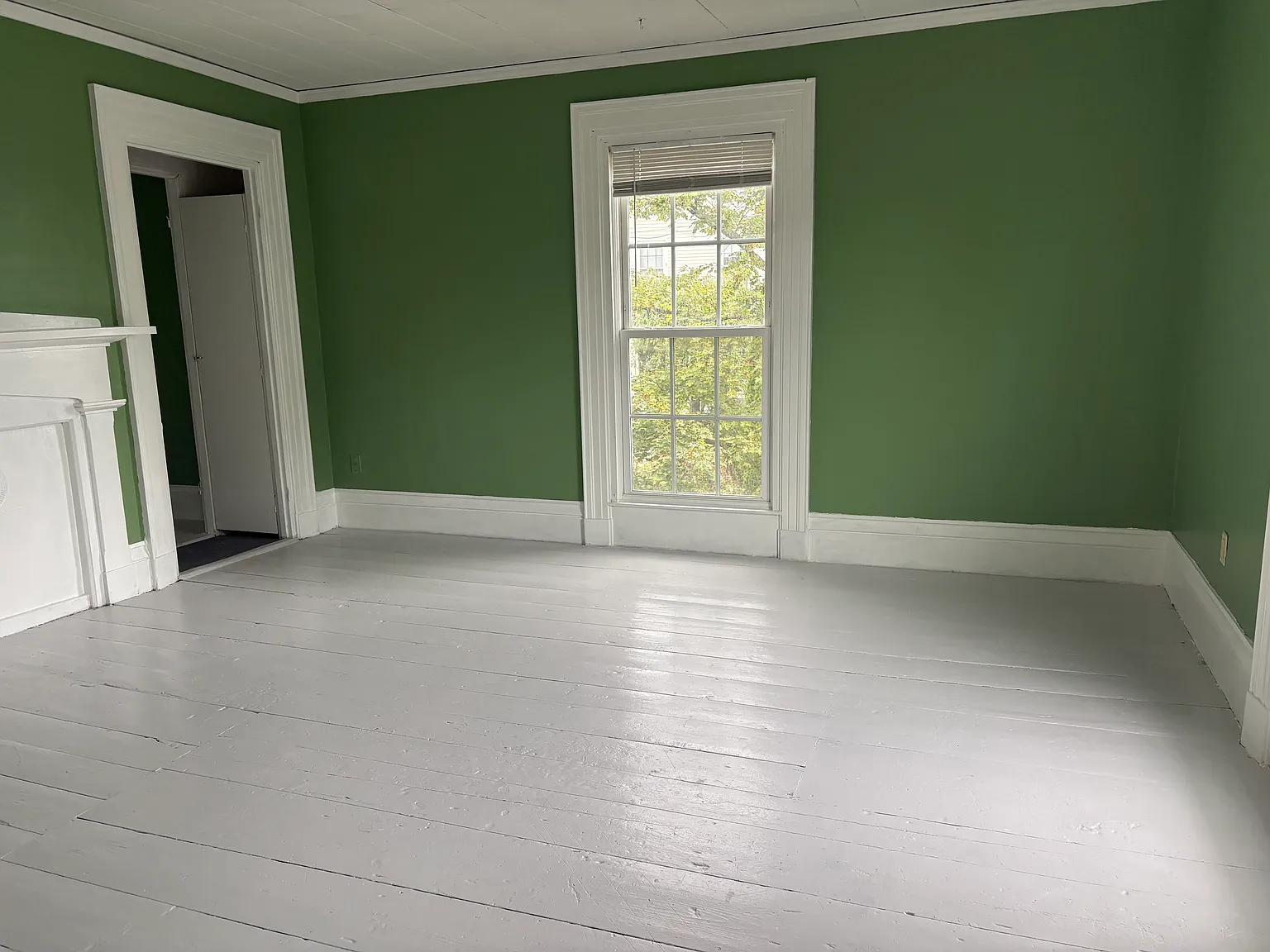 34 Main Street — Photo 2