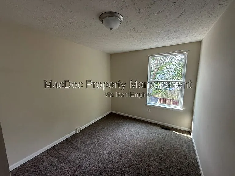 4749 Hedrick Ln — Photo 15