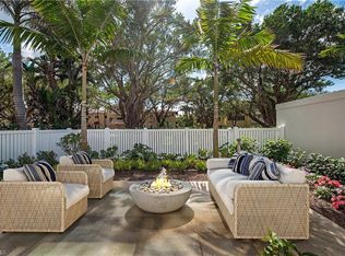 361 3rd Ave S, Naples, FL 34102