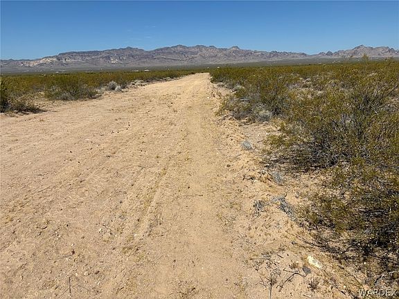 5th image of E2 of lot 1028 W Granada Drive