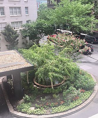 4th image of 155 W 68th St APT 302