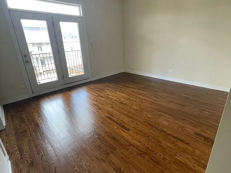 3128 W Walton St #3 — Photo 9