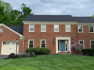 7227 Willowood Dr, West Chester, OH 45241