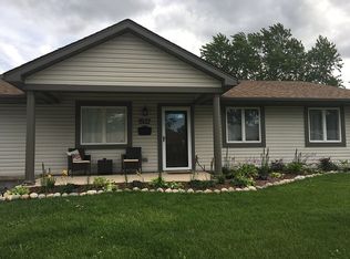 5117 Greentree Rd, Oak Forest, IL 60452