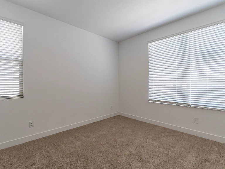 12010 W Luxton Ln — Photo 28