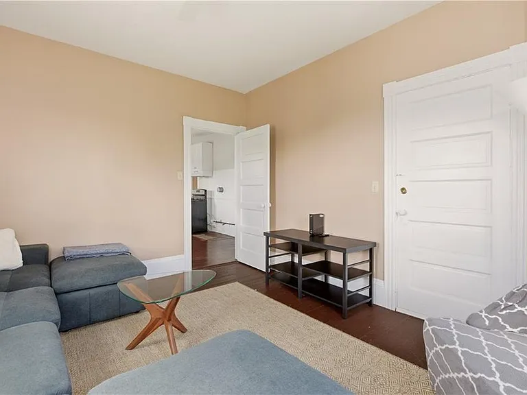 29 Prospect St #3 — Photo 9