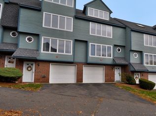 804 Reynolds Dr, Saugus, MA 01906