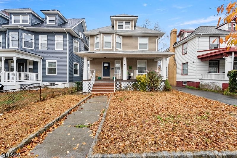 1st image of 263 Stiles St