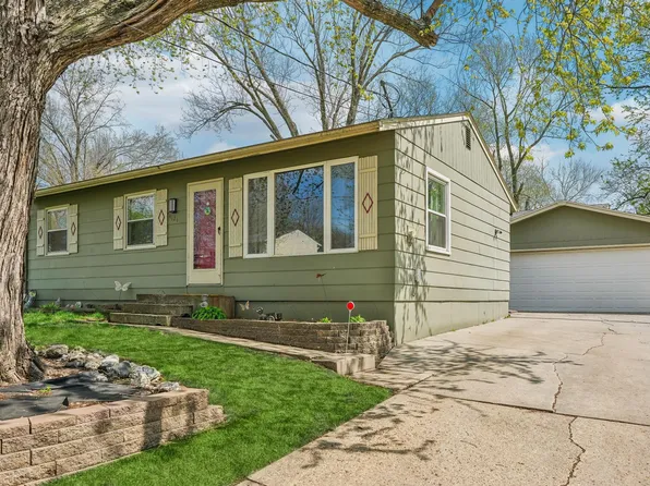 4121 SE 10th St, Des Moines, IA 50315