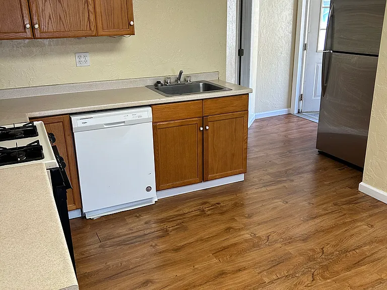 330 Forest Grove Rd #1 — Photo 7