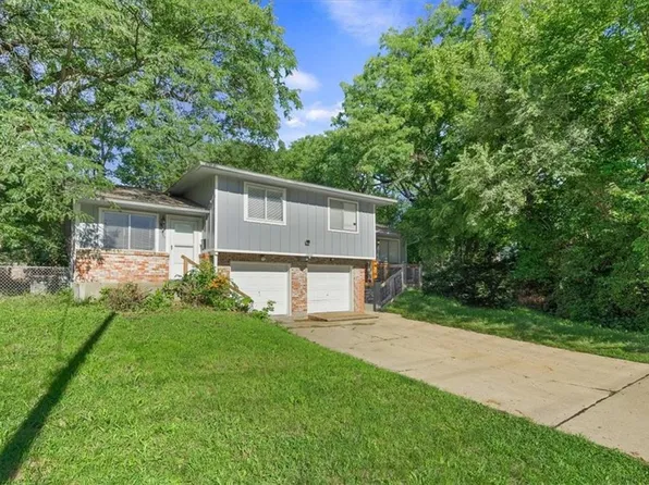 5414 Knox Ave, Shawnee, KS 66203