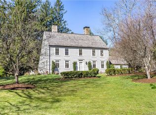 313 Umpawaug Rd, Redding, CT 06896