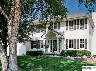 17420 Woolworth Ave, Omaha, NE 68130