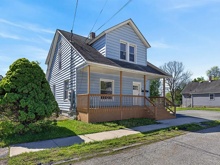 20 Delaware St #B — Photo 2