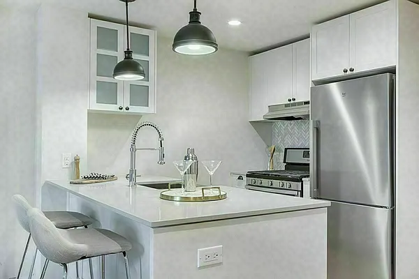 Rented by Zjama Realty Corp | media 1