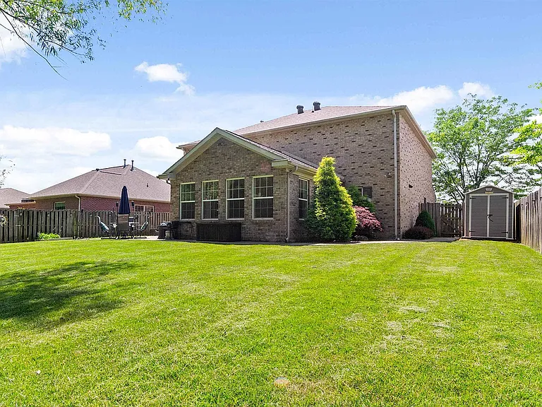 4626 Lincoln Pointe Dr — Photo 15