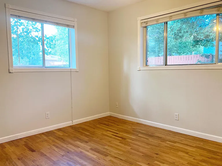 3915 S 3120 E — Photo 12