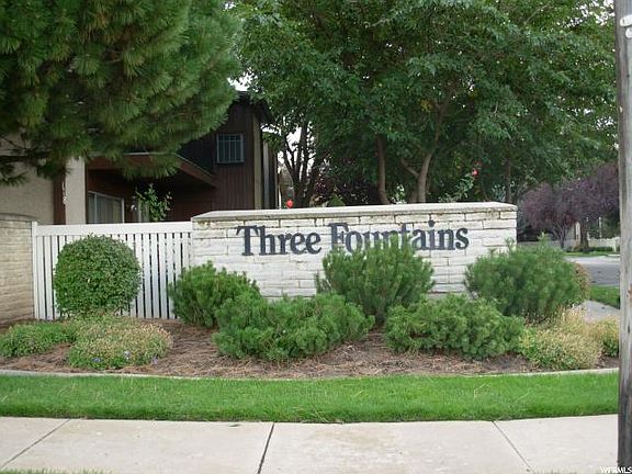 Three Fountains  + 55 