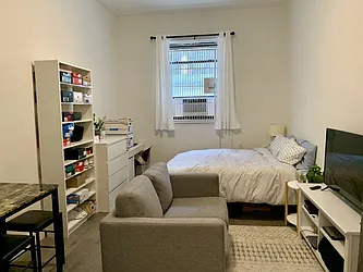 Rented by Dynamik Realty