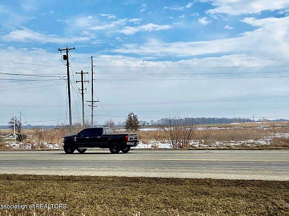 3rd image of 0 W Lansing Rd