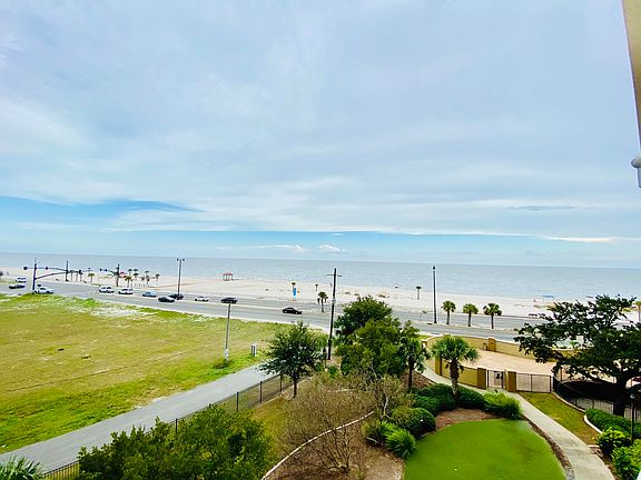 3rd image of 1200 Beach Dr