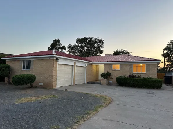 2725 Cardenas Dr NE, Albuquerque, NM 87110