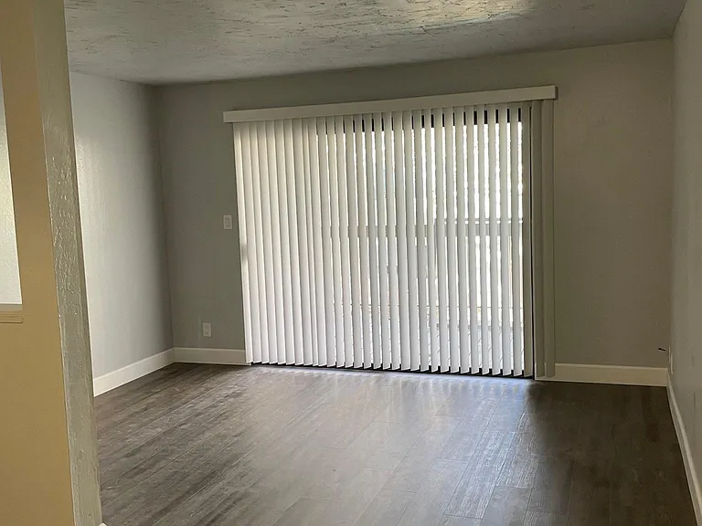 1000 Beck St #273 — Photo 19
