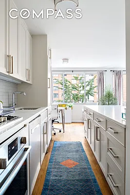 Rented by Compass | media 16