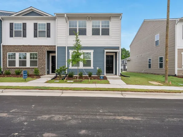 2058 Glen Crossing Dr, Durham, NC 27712