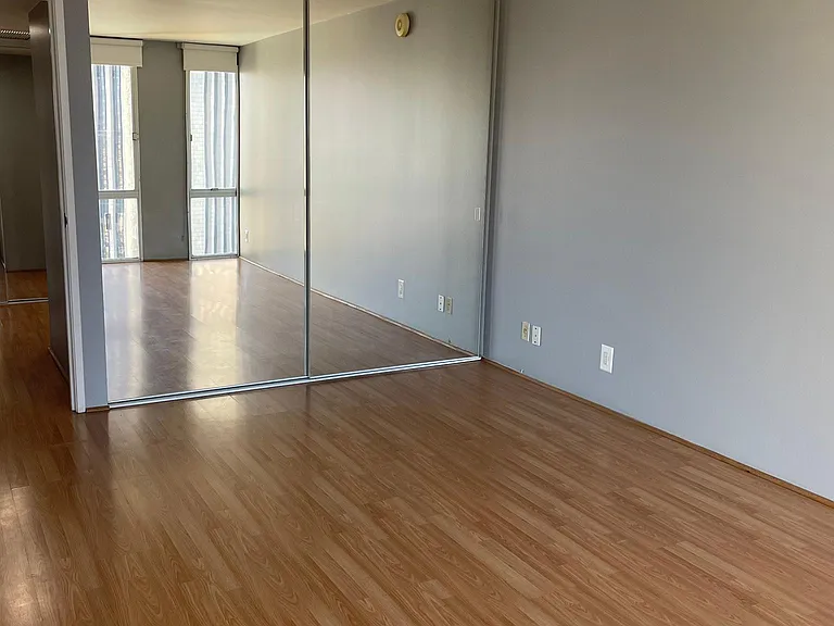 800 W 1st St #2807 — Photo 9