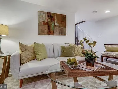 713 Sheridan St NW — Photo 20