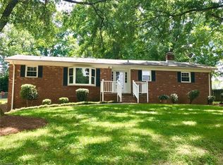 5732 Nylon Dr, Winston Salem, NC 27105