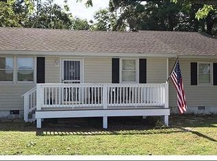 22536 Benders Ln, Cape Charles, VA 23310