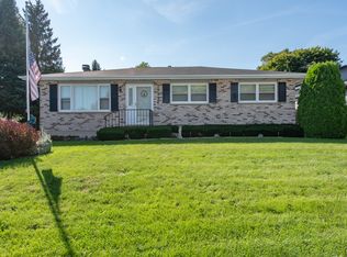 38326 N North Shore Ave, Beach Park, IL