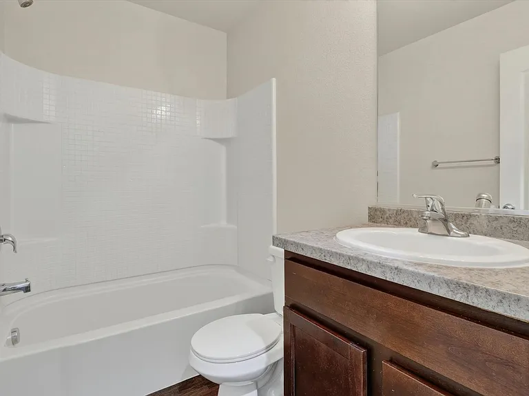 1209 Bistre St — Photo 21