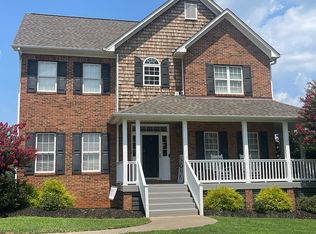 356 Kingsmill Dr, Advance, NC 27006