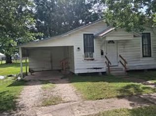 705 6th St, Rayne, LA 70578