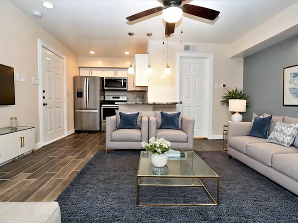 9821 Walnut St #303, Dallas, TX 75243