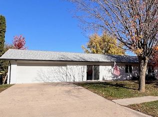 505 NW 5th St, Earlham, IA 50072