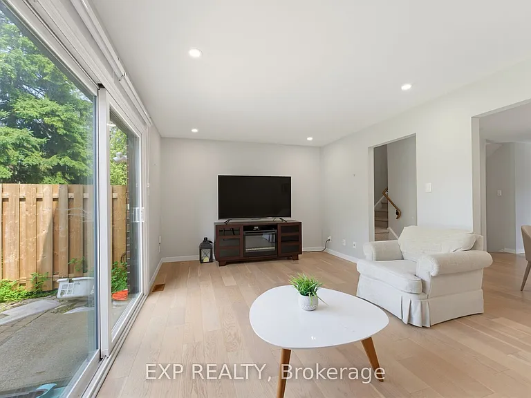 890 Cahill Dr W #11 — Photo 15