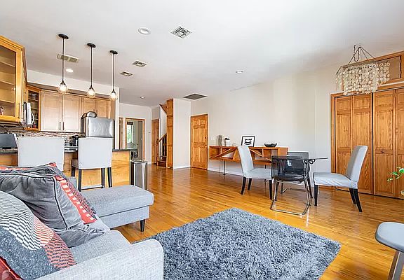 3rd image of 965 Kent Ave APT C3