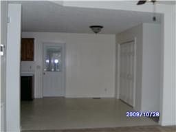 2nd image of 3401 Sandpiper Dr
