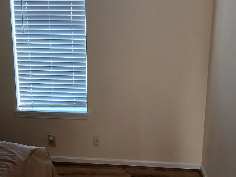 2929 Crockett Ct #2 — Photo 3