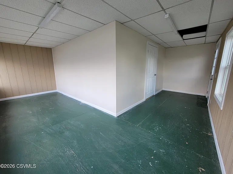 1845 N Susquehanna Trl #D — Photo 12