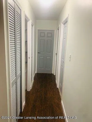 2908 Greenbelt Dr photo 1