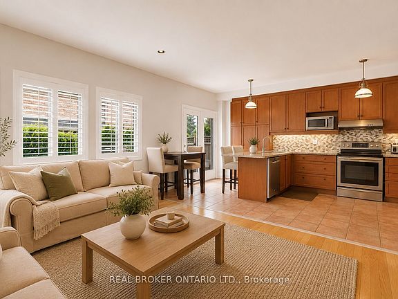 4th image of 457 Ravineview Way