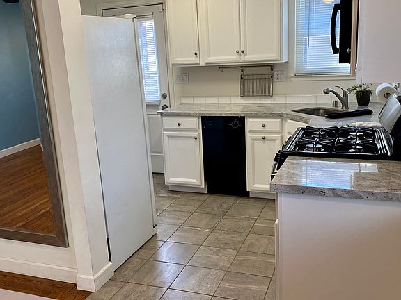 3rd image of 5008 Y St