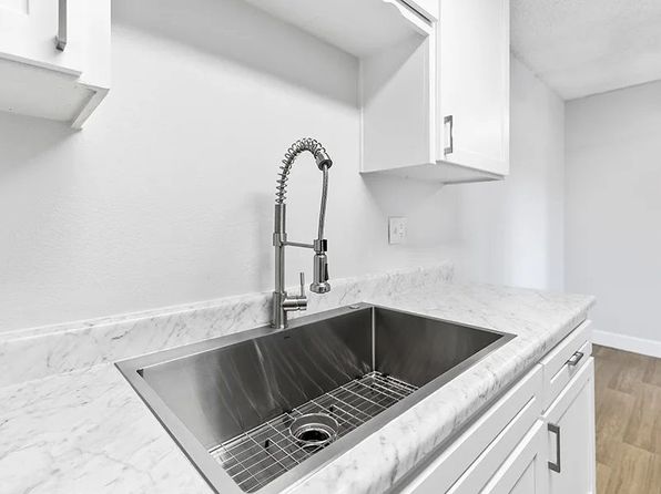6650 Doriana St #89W