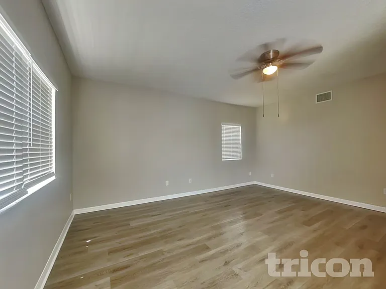 11903 Butler Woods Cir — Photo 3